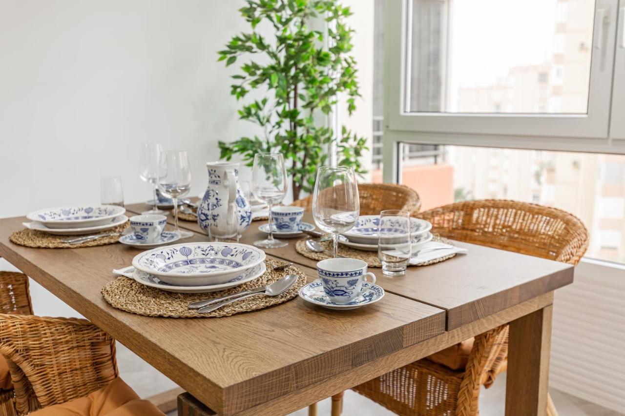 Modern Apartment Steps From The Beach Торокс Екстериор снимка